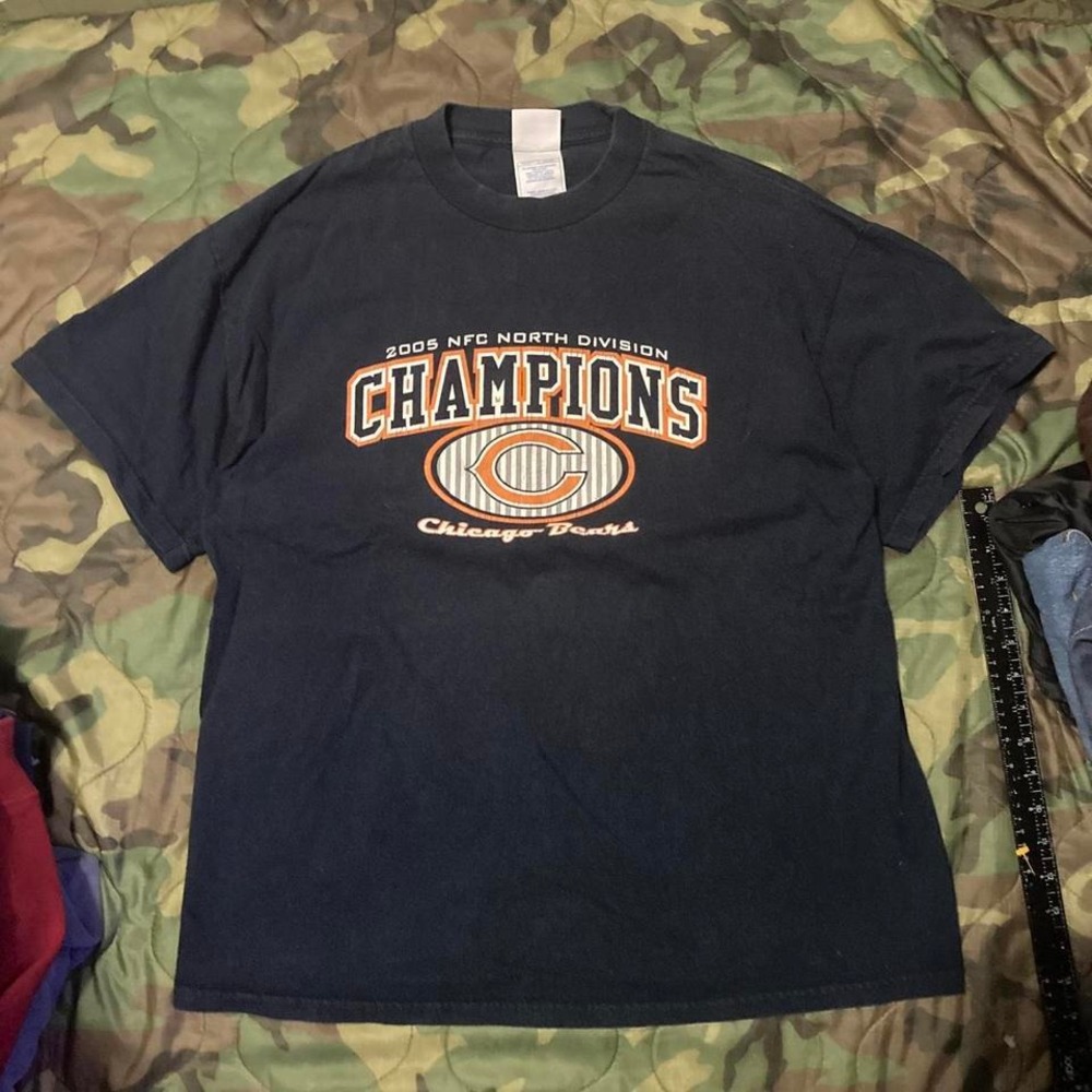 Vintage 05' Chicago bears NFC North‎ tee 100% cotton size XL/21
